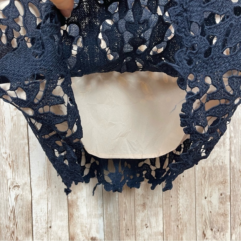 Banana Republic Lace Sleeveless Dress Size 2 Women - Picture 6 of 10
